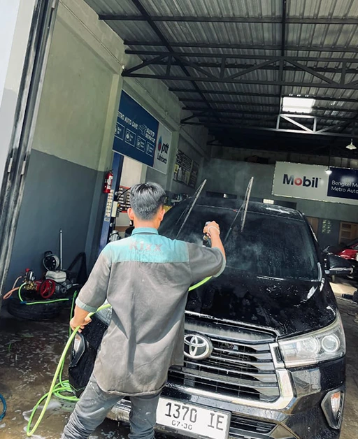 Cuci Mobil Profesional