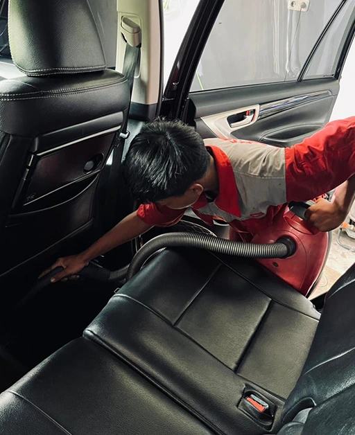 Detailing Interior